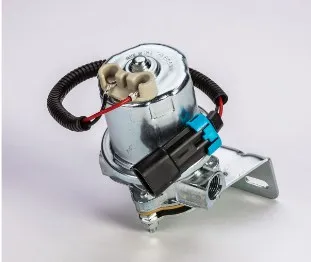 87756609 - Насос топливный